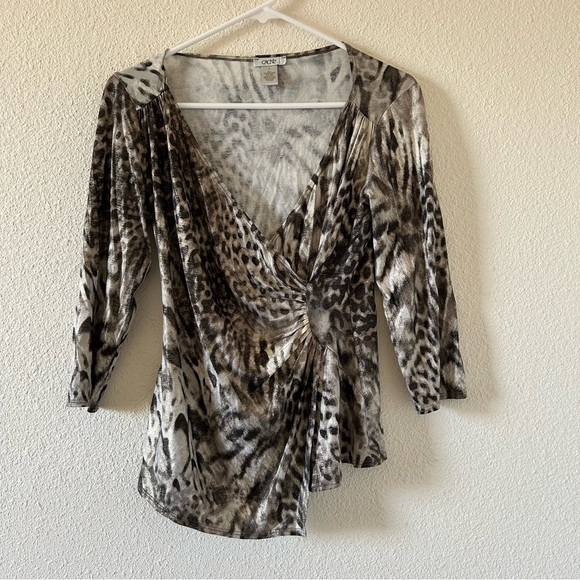 Cache Women’s Faux Wrap Top Small Cheetah Print Pullover Party Dressy Date - Picture 1 of 12